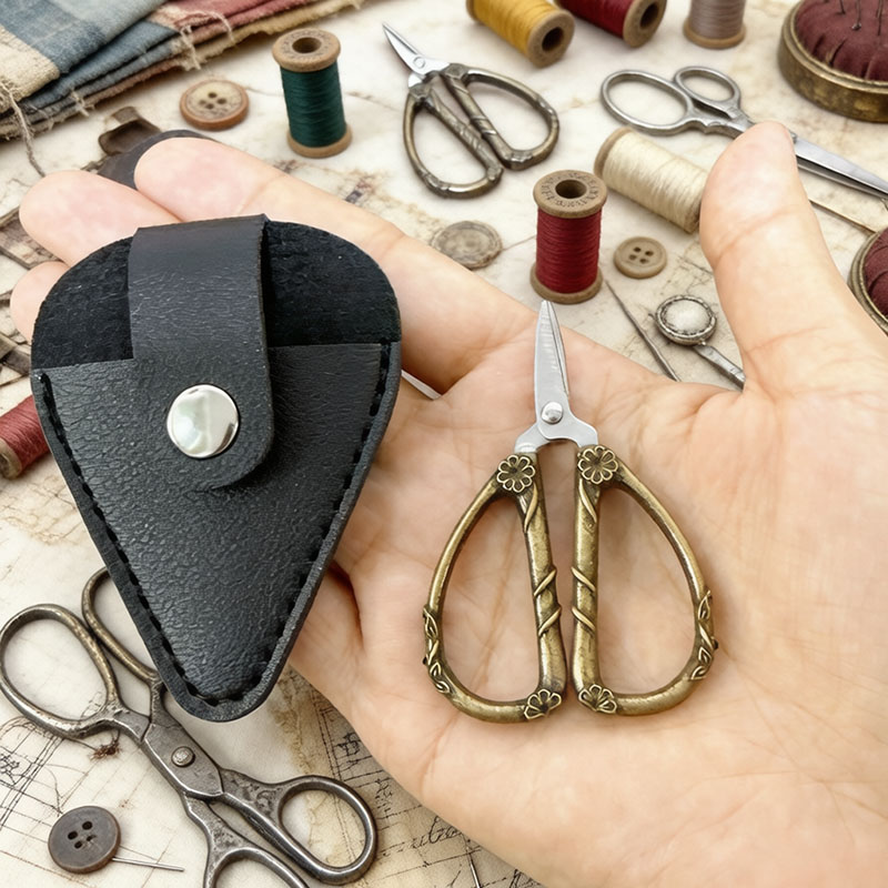 Leather Work In Art - Gunting Mini Vintage Baja Tahan Karat