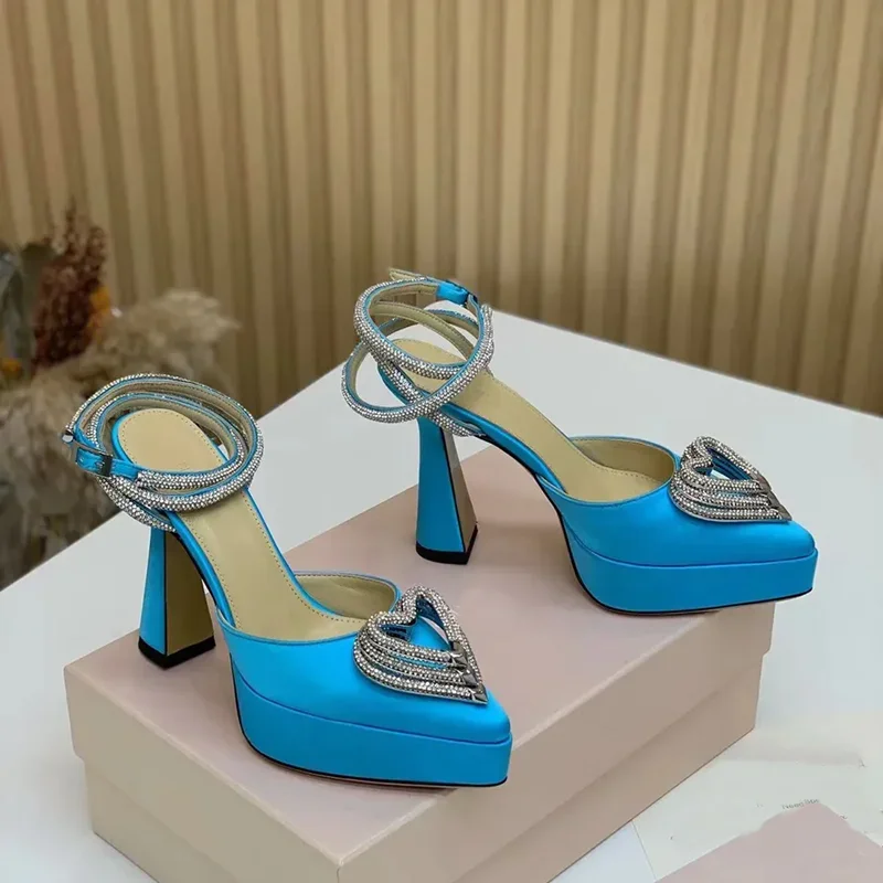 Leather Work Heels - Sandal Dekorasi Cinta Kristal Platform Sepatu