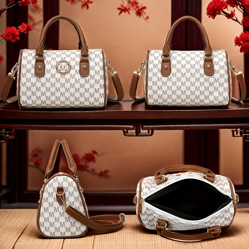 Tas Bahu Alfabet Wanita dengan - Leatherwork Logo ulasan dan harga