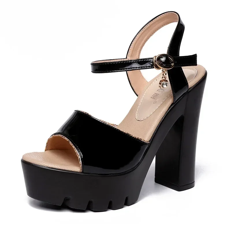Sandal Kulit Paten Bawah Tebal - Leather Work Heels ulasan dan harga
