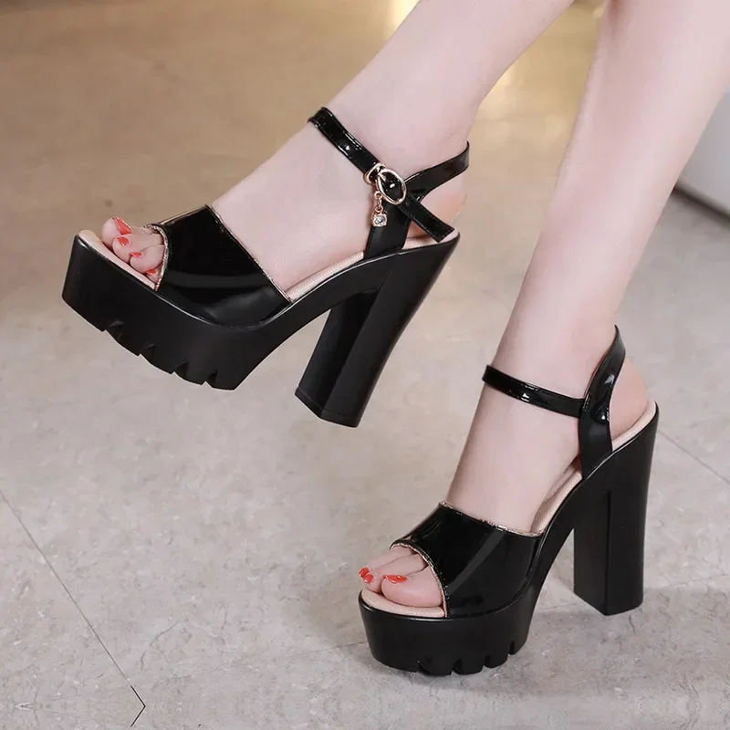 Sandal Kulit Paten Bawah Tebal - Leather Work Heels ulasan dan harga
