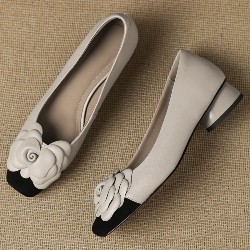 Sepatu hak wanita ukuran besar - Leather Work Heels ulasan dan harga